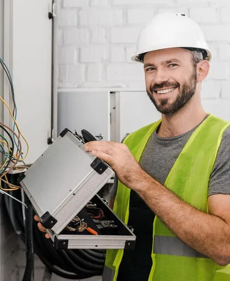 Electrician-In-Belfield-Upgrading-Switchboard